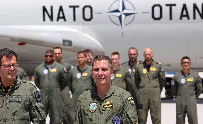НАТО-вският E-3A AWACS достигна София