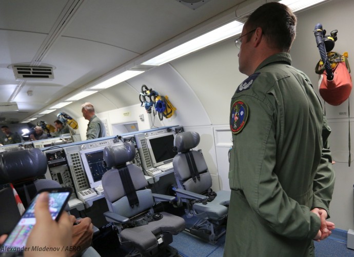 НАТО-вският E-3A AWACS достигна София