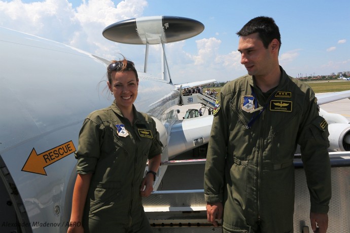 НАТО-вският E-3A AWACS достигна София