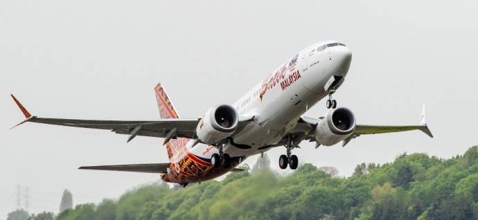 Boeing предаде първия сериен 737 MAX 8 