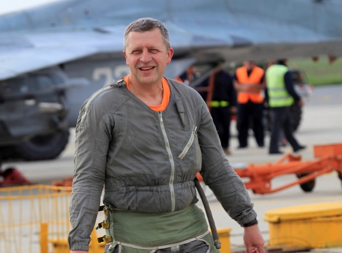 Генерал Стойков: Новият изтребител не е на ВВС, а на България