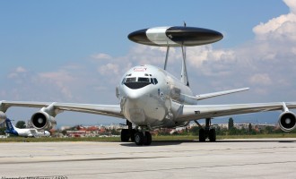 НАТО-вският E-3A AWACS достигна София