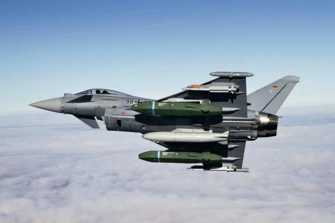 Скоро се решава съдбата на последния транш Eurofighter