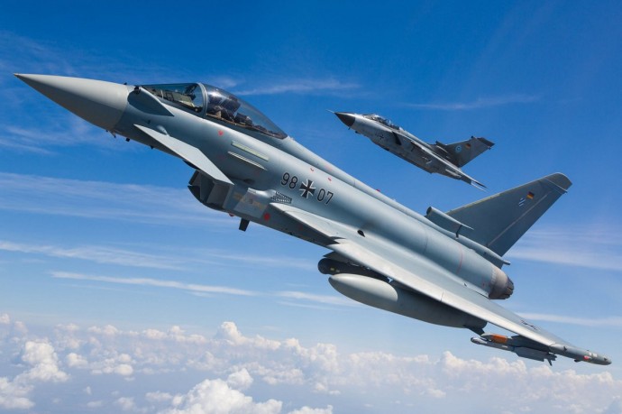 Германия купува още Eurofigther и избира между него и Super Hornet за заместник на Tornado