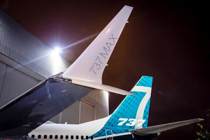 Готов е първият Boeing 737 Max 7