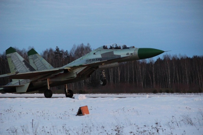 Ангола започва да получава Су-30