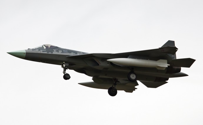 Появиха се снимки на деветия прототип на Су-57